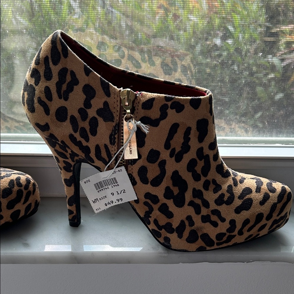 Christian Siriano Leopard Heeled Boots Booties 9.5 NWT - Picture 3 of 14